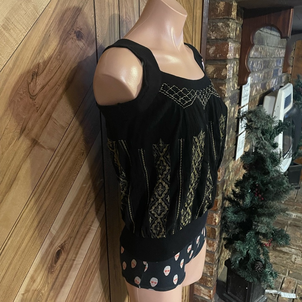 Anthropologie Women’s Small Black/Gold Embroidered Sleeveless Top - Picture 4 of 7
